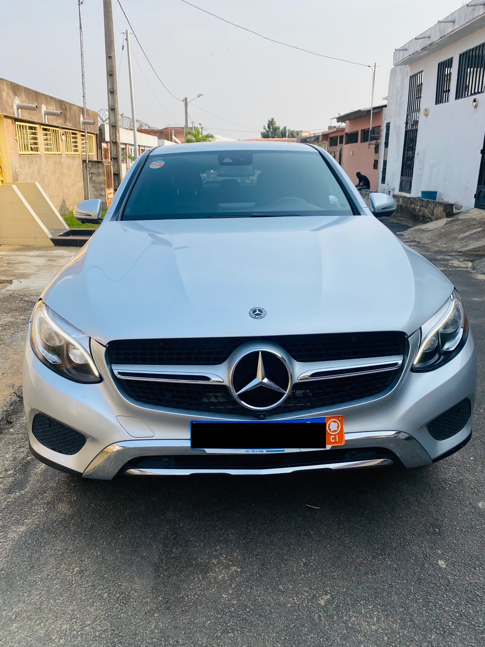 MERCEDES GLC300 4MATIC