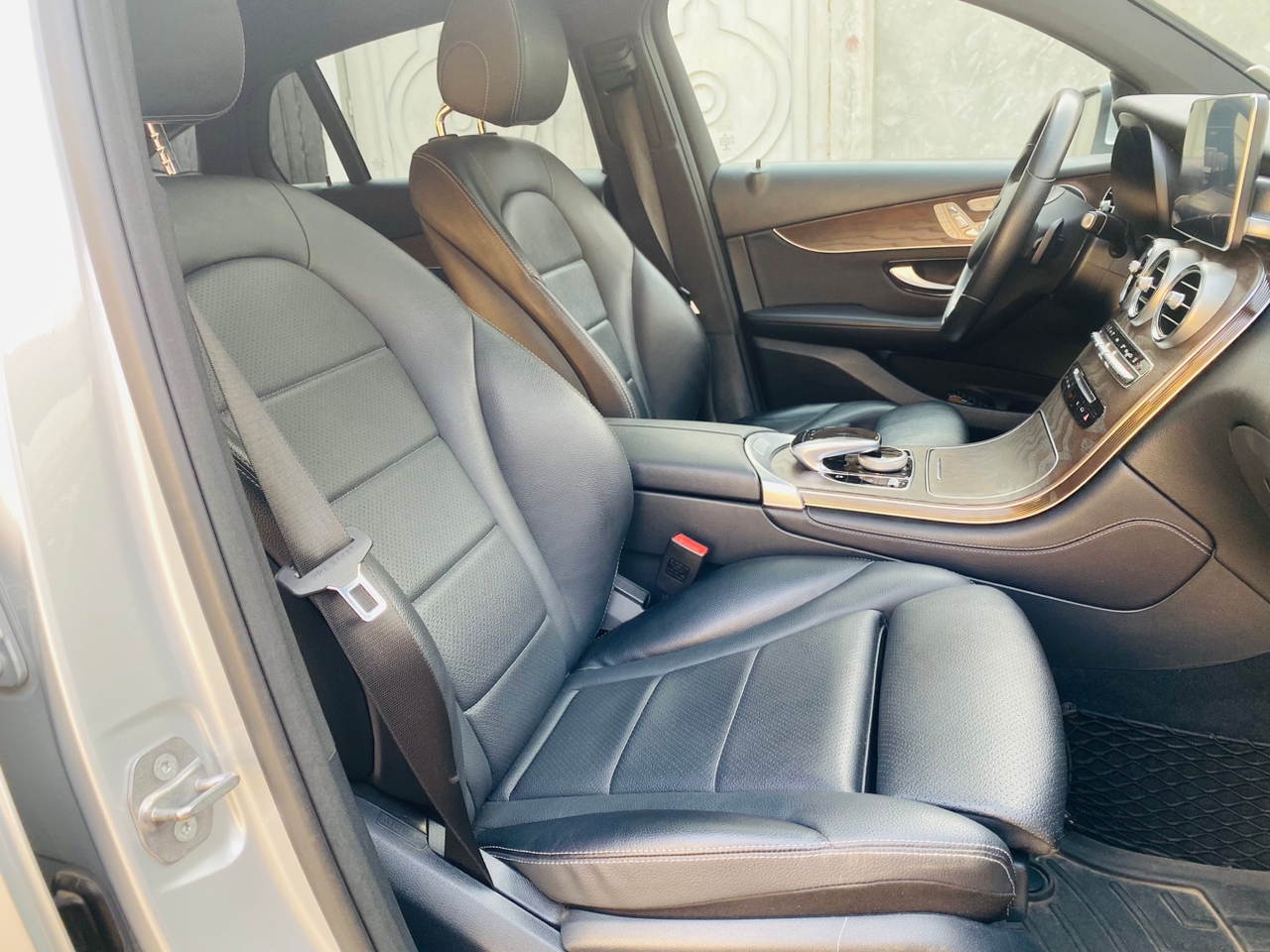 MERCEDES GLC300 4MATIC