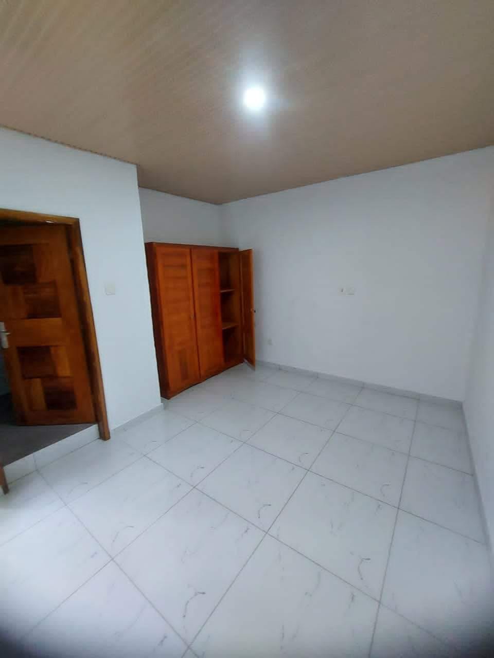 VILLA DUPLEX DE 05 PIECES