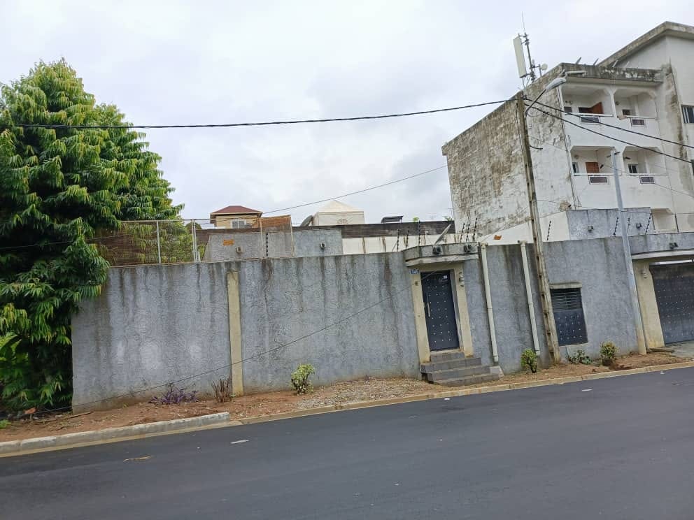 MAISON A VENDRE