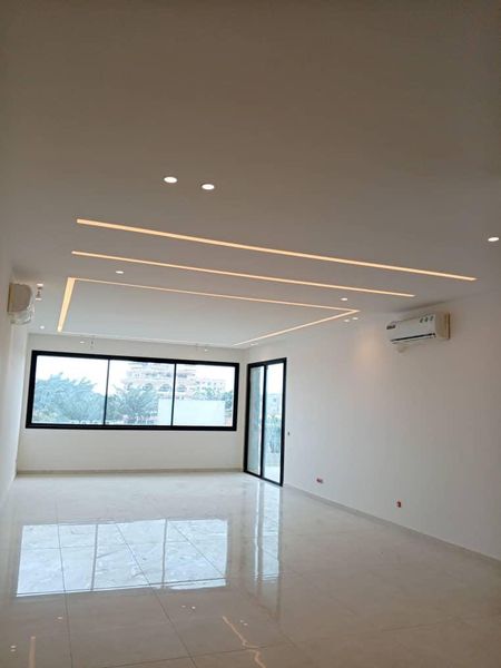 APPARTEMENT HAUT STANDING DE 04 PIECES
