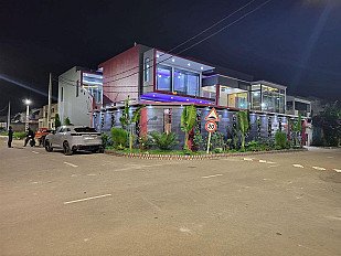 VILLA DUPLEX DE 10 PIECES