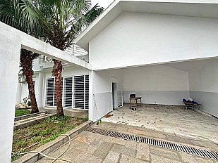 VILLA DUPLEX DE HAUT STANDING 11 PIECES