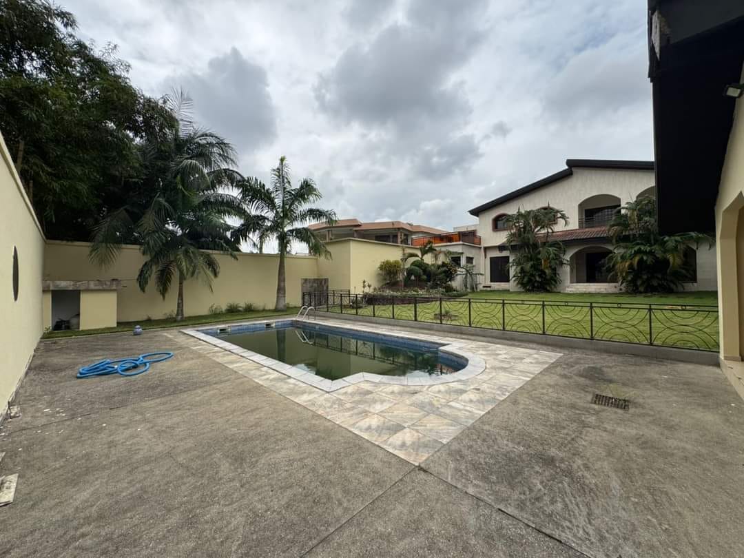 VILLA DUPLEX DE 10 PIECES