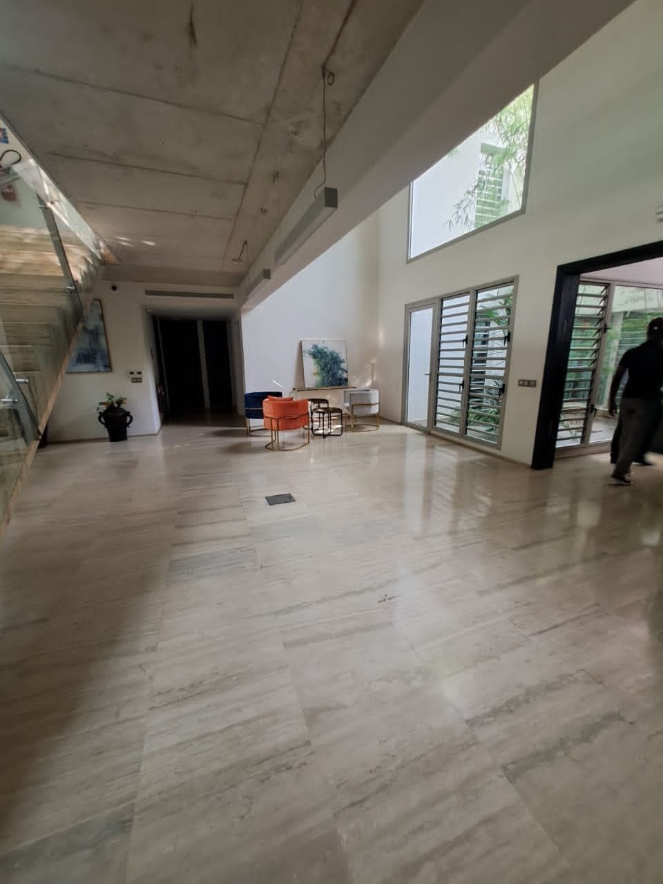 APPARTEMENT DE 04 PIECES