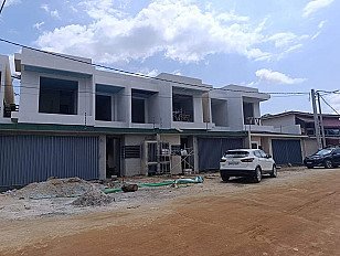 VILLA DUPLEX DE 07 PIECES A VENDRE