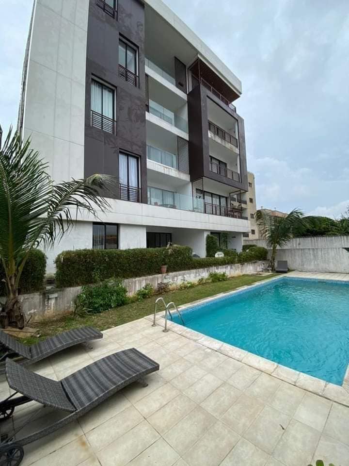 APPARTEMENT HAUT STANDING DE 04 PIECES