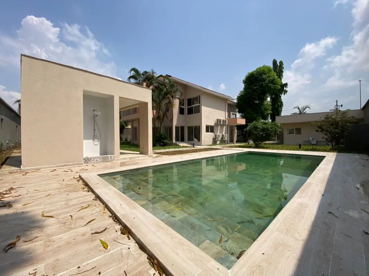 VILLA DUPLEX 06 PIECES