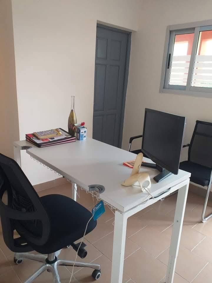 BUREAU MEUBLE