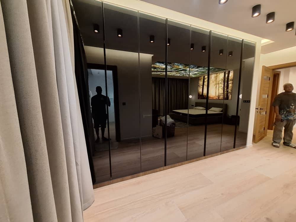 PENTHOUSE MEUBLE