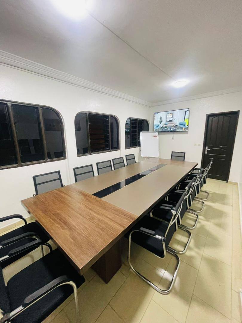 BUREAU MEUBLE