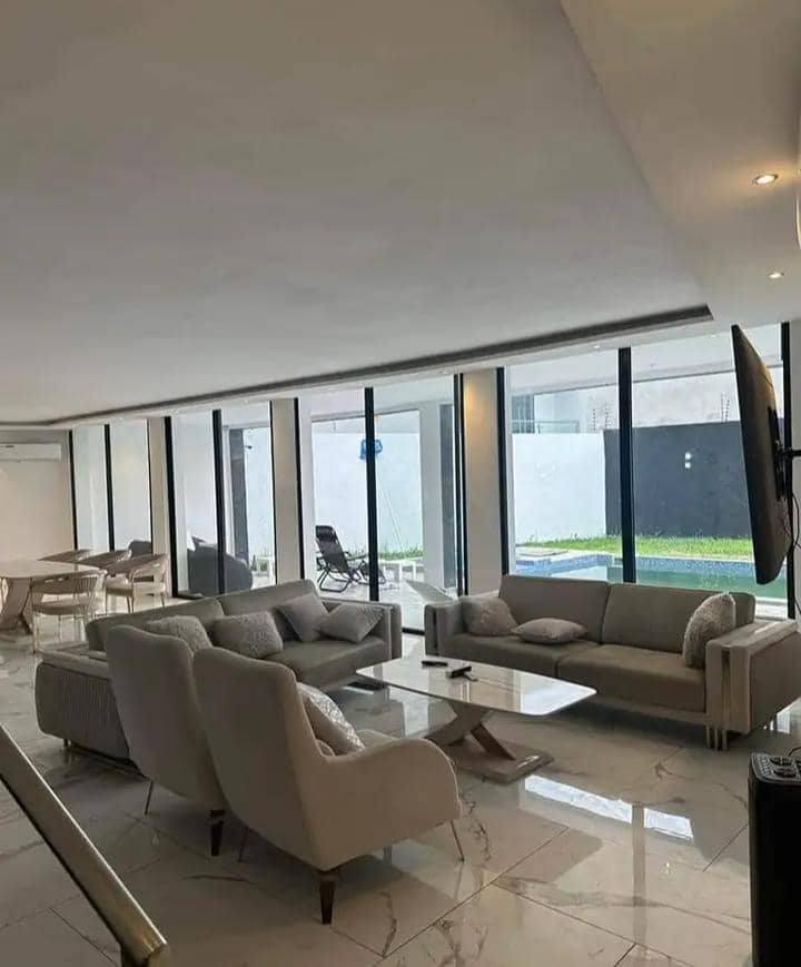 RESIDENCE MEUBLEE