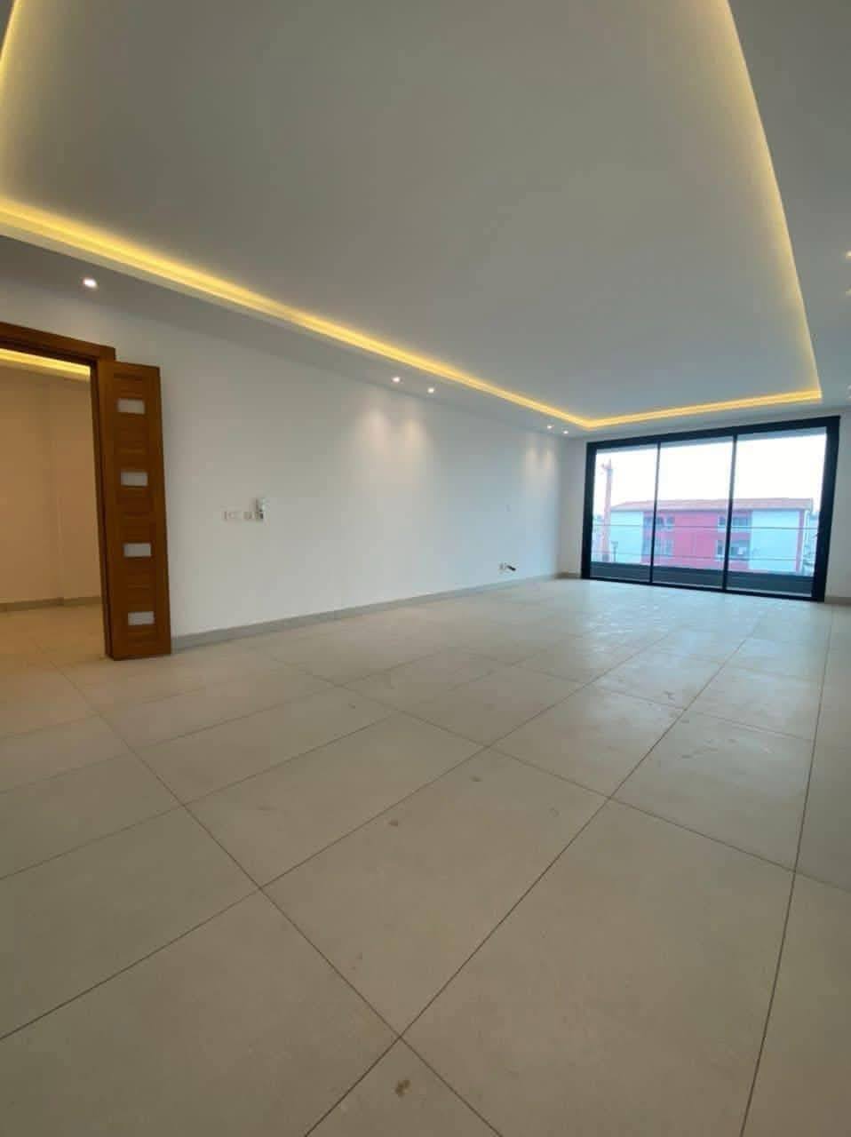 APPARTEMENT HAUT STANDING DE 04 PIECES