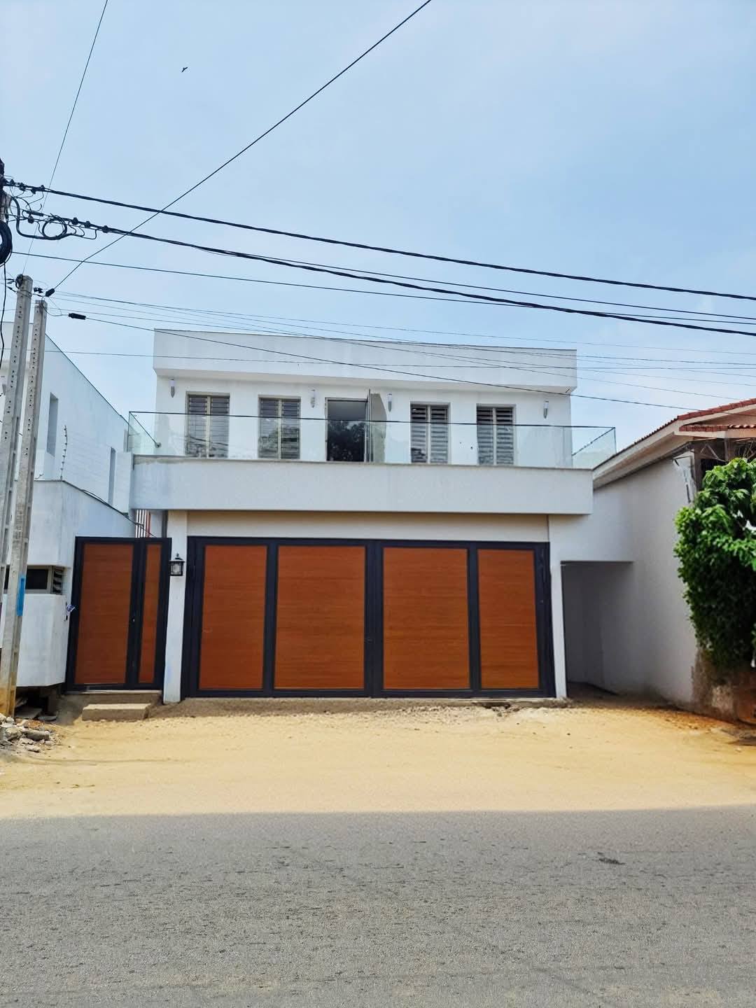 VILLA HAUT STANDING