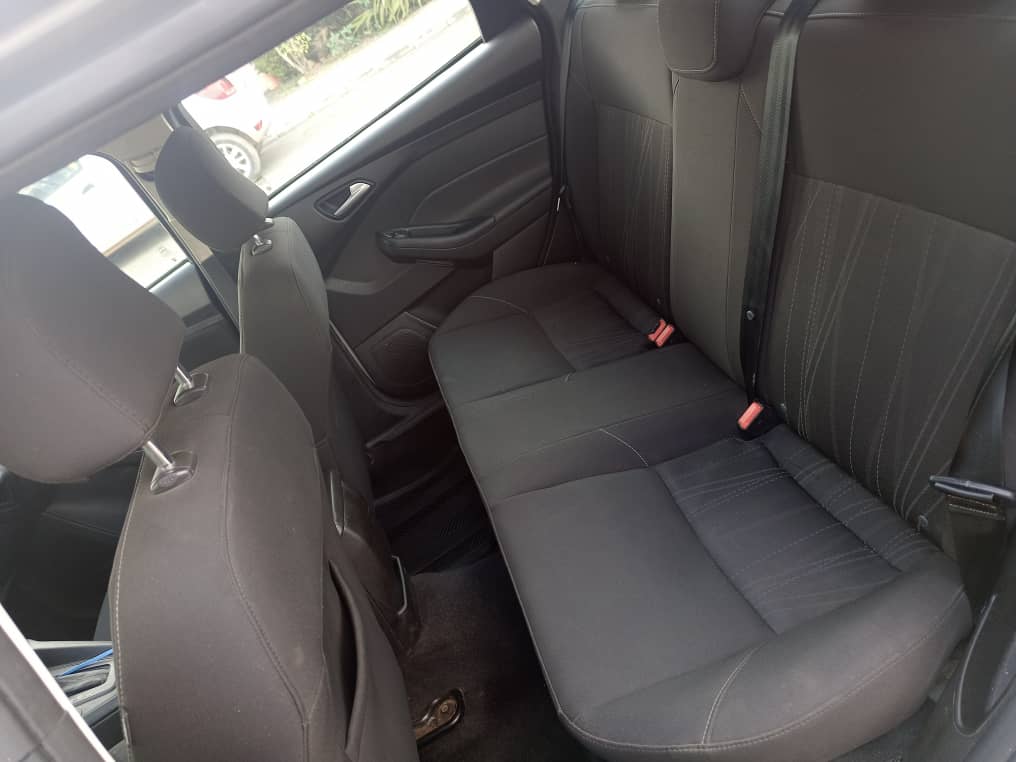 FORD FOCUS SE