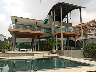 VILLA DUPLEX 17 PIECES