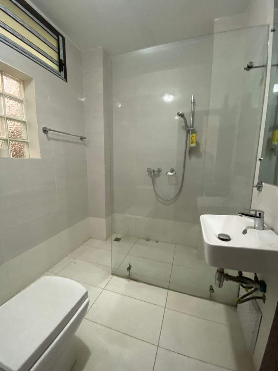 VILLA DUPLEX DE 10 PIECES
