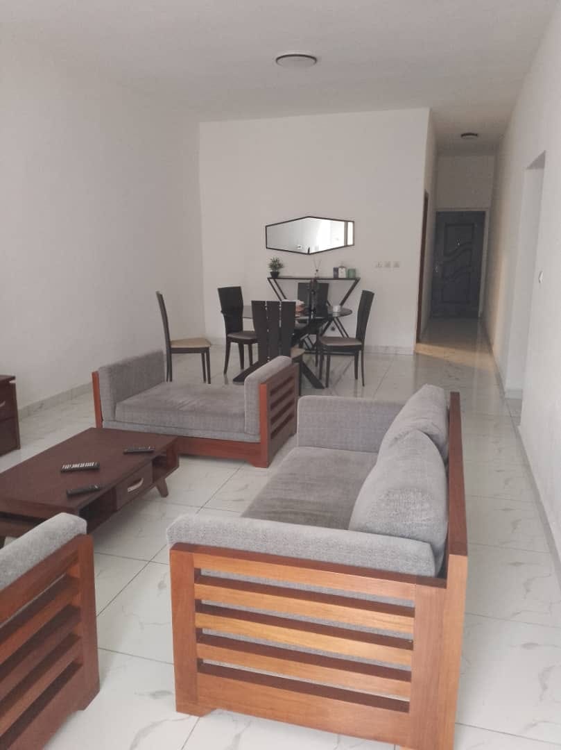APPARTEMENT DE 03 PIECES